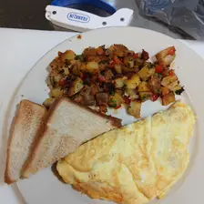 Omelet with Hashbrown